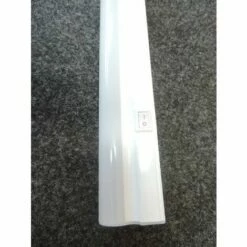 Réglette LED Blanche 8W 3000K 800lm Avec Inter 573x28x36mm 230V IP20 Linear OSRAM LEDVANCE 106116